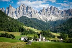 Dolomites Loop in 5 Days: Sella Ronda & the Great Dolomites Road